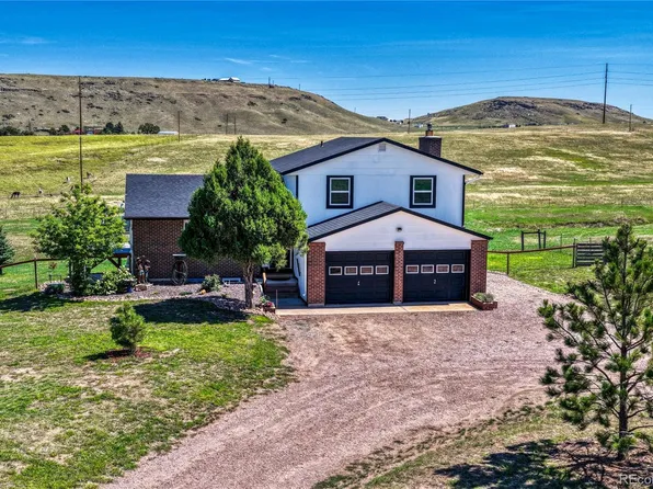 12658 Mesa View Road, Larkspur, CO 80118