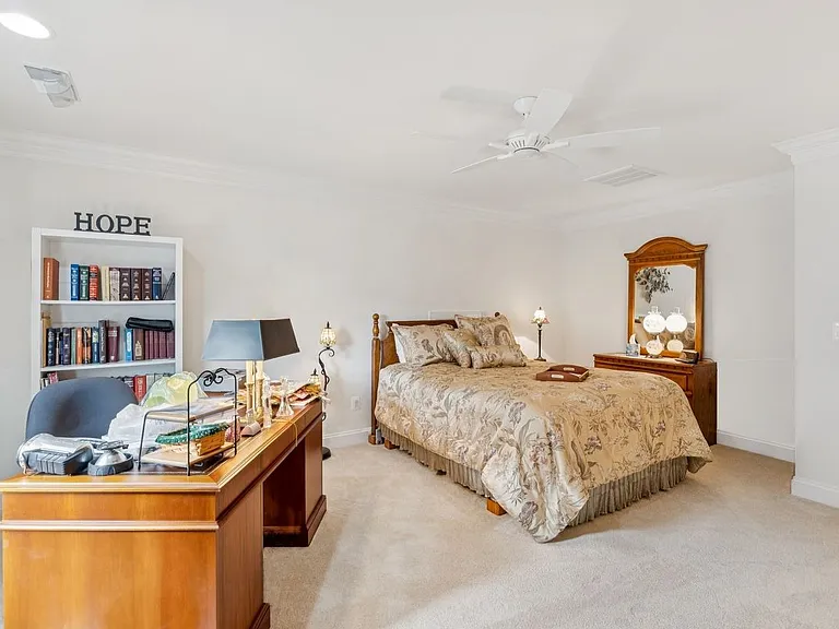 213 Grebe Dr — Photo 13