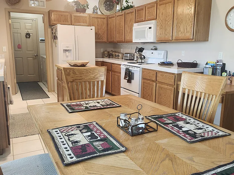 3048 Mirage Dr — Photo 10