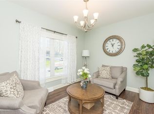 25 Birchwood Hills Dr, Troy, NY 12180