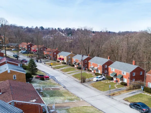 Elias Drive Townhomes