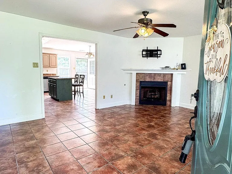 82 Wilkinsville Rd W — Photo 5