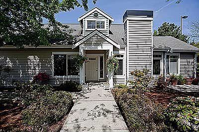 1st image of 9104 159th Pl NE