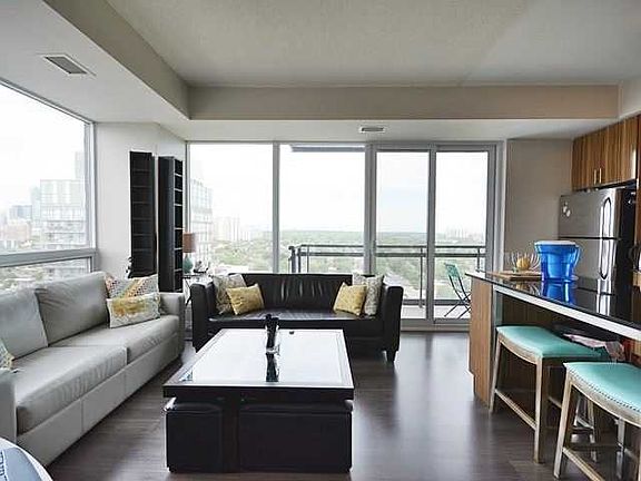 5th image of 225 Sackville St #2009