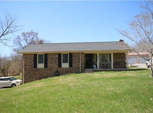 4829 Thomasville Rd, Chapmansboro, TN 37035