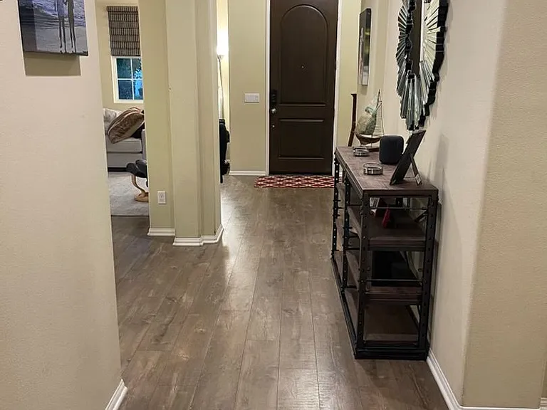 877 Hailey Ct — Photo 14