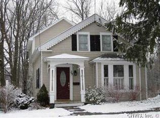 29 Onondaga St, Skaneateles, NY 13152