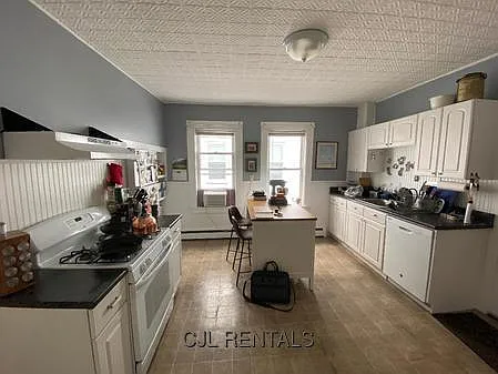 41 Avon St #1 — Photo 2