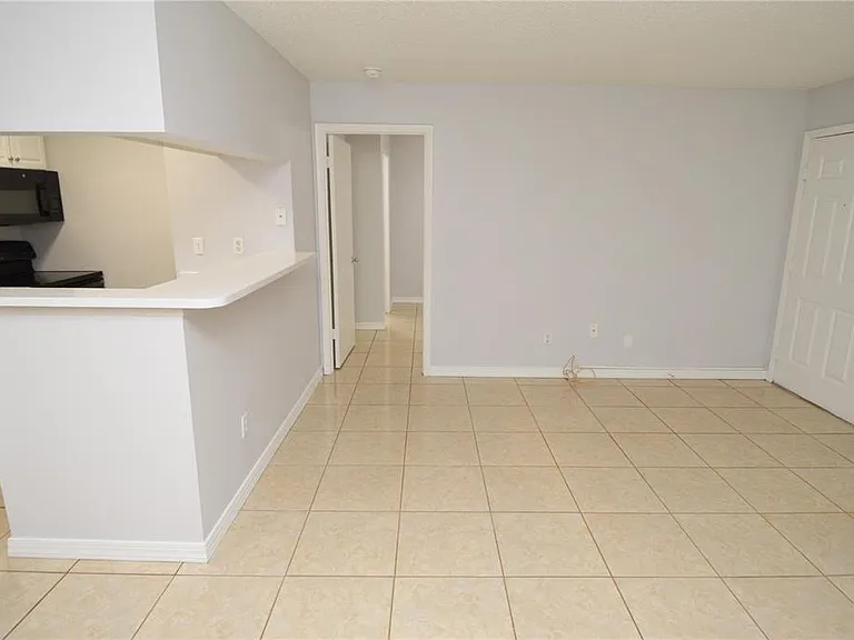 8643 Mallard Reserve Dr #104 — Photo 16