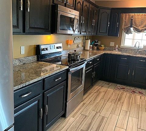 4th image of 240 Chickasaw Cir