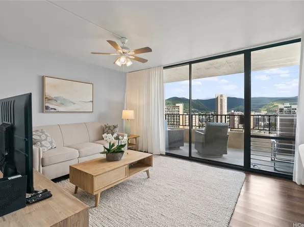 2121 Ala Wai Blvd APT 2303, Honolulu, HI 96815