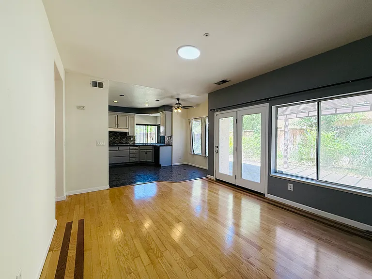 2849 Montair Way — Photo 7