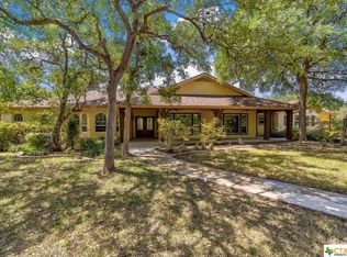 422 Thousand Oaks Loop, San Marcos, TX 78666