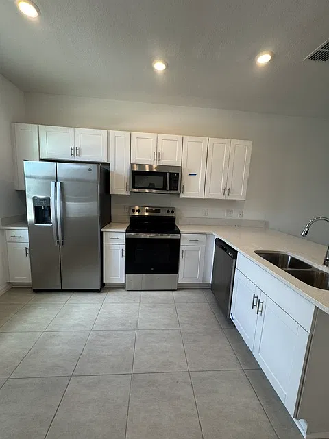 3124 Skyline Loop — Photo 3