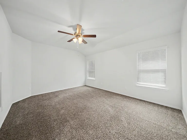 6305 Tess Rd — Photo 18