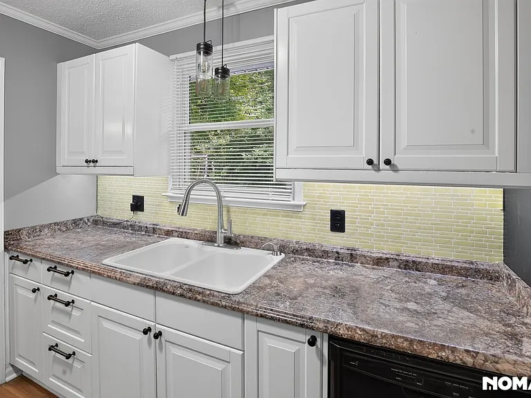 151 Meadow Wood Dr — Photo 9