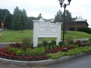 109 Brittany Ln, Pittsford, NY 14534