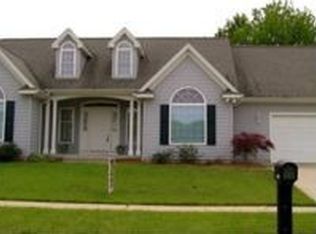 2831 Marfitt Rd, East Lansing, MI 48823