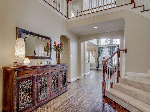 3rd image of 3311 Shadow Wood Cir