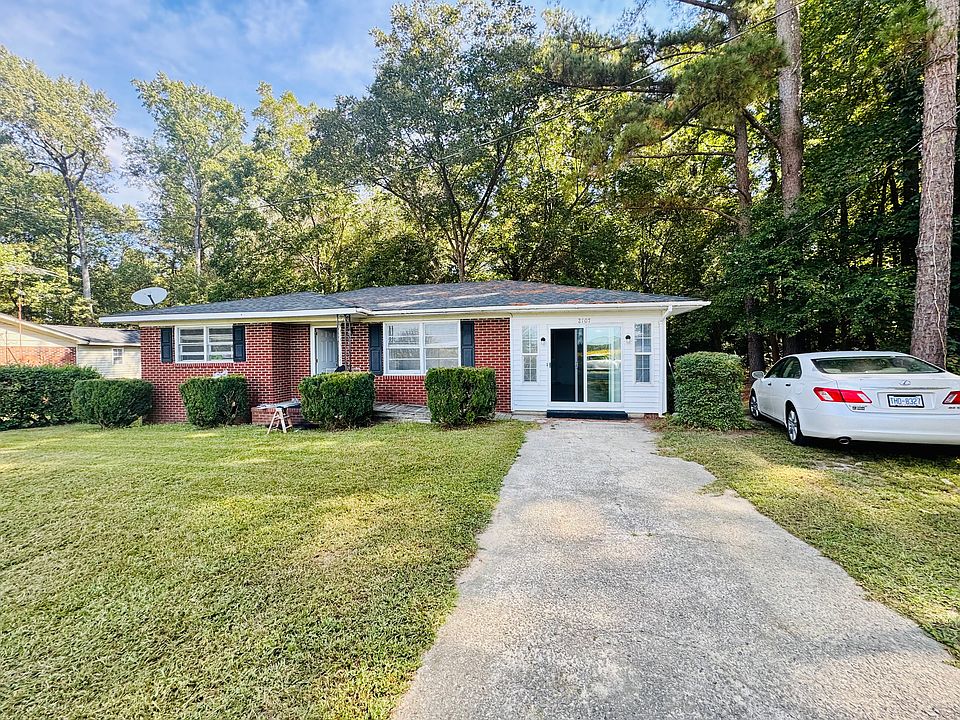 Front of Home - Spacious Yard