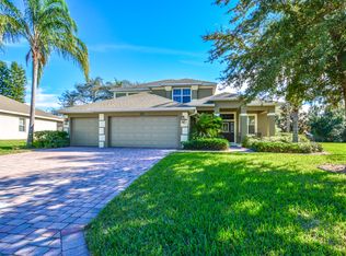 1888 Eloise Cove Dr, Winter Haven, FL 33884