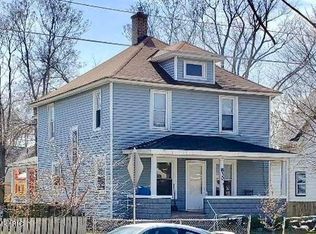 930 Oakdale St SE #1, Grand Rapids, MI 49507