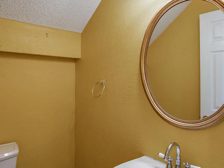 1304 Pagewynne Dr — Photo 14