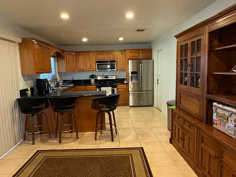 2839 S Castle Harbour Pl — Photo 3