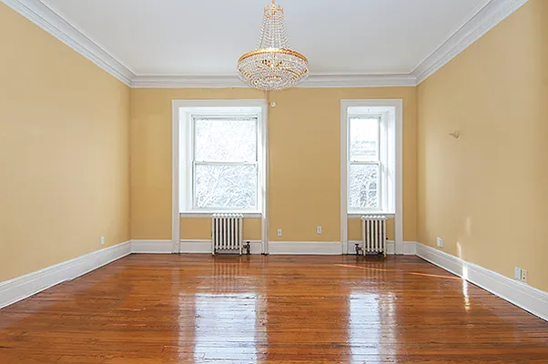 Rented by Perry Associates NYC Inc | media 47