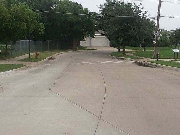 5th image of 5809 Newman Dr
