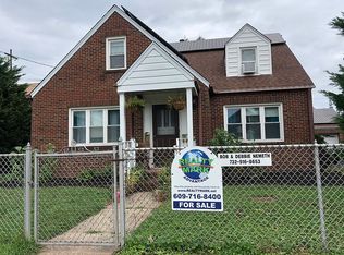 215 S 7th Ave, Manville, NJ 08835