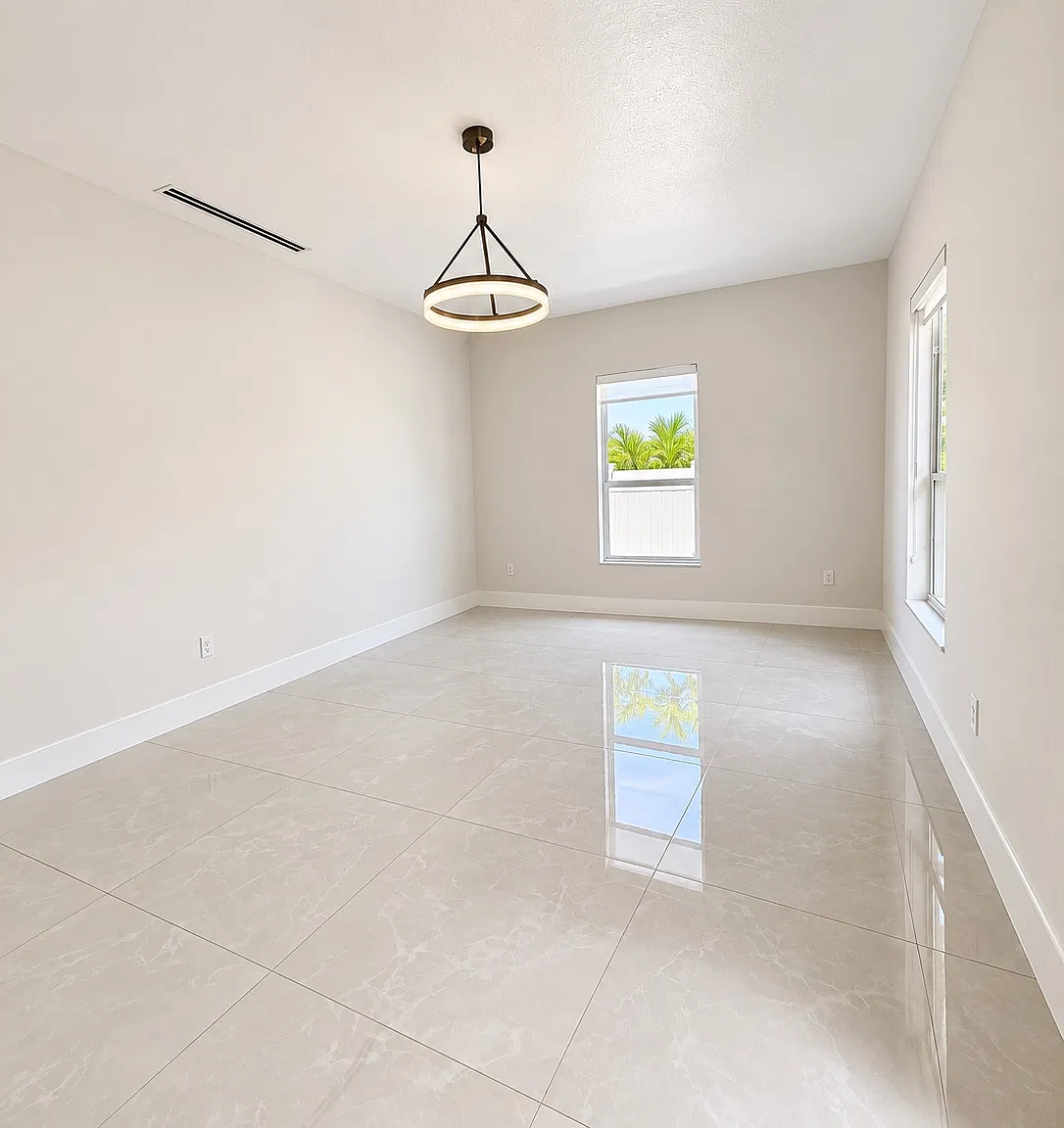 3 bed, 2144 sqft, $4,100 — Photo 3