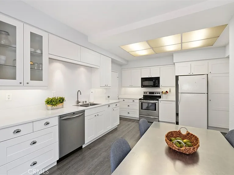21 Pemberton Pl — Photo 11