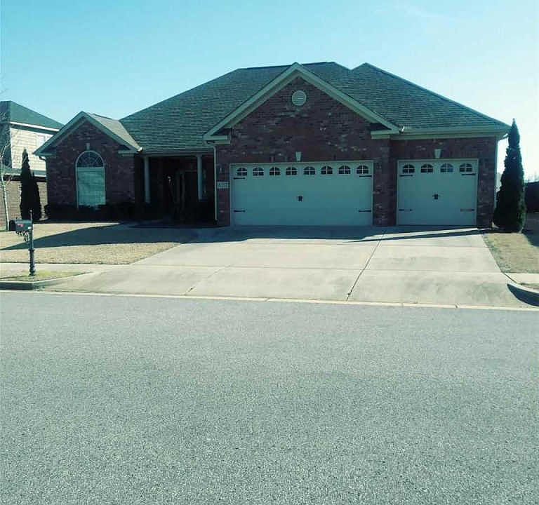 1st image of 407 Creekwater Cir NW