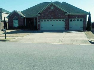 407 Creekwater Cir NW, Madison, AL 35757