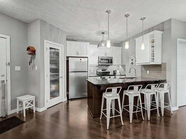 1004 Rosenthal Blvd NW #410, Edmonton, AB T5T 7C6