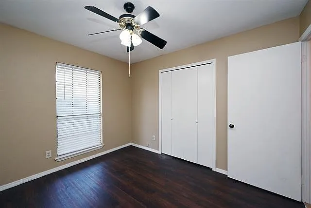 4325 Ireland Dr — Photo 12