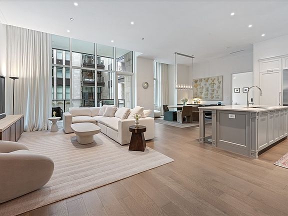2nd image of 435 N Michigan Ave #414