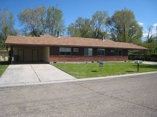 1st image of 246/248 Sunny Ln