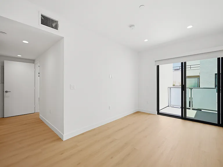 Hi Point Terrace by Wiseman — Photo 206
