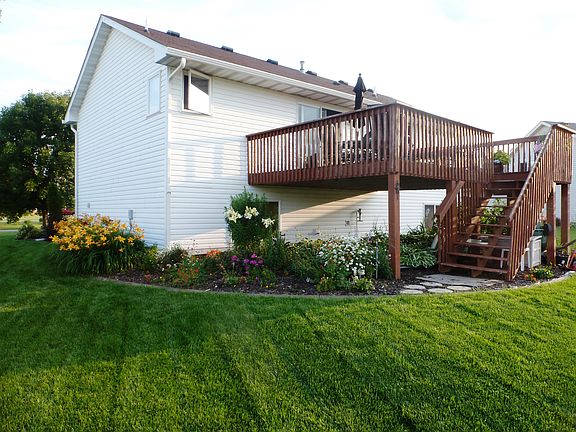 2nd image of 10342 62nd St NE