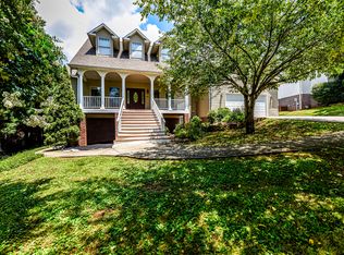 1006 Sandy Ct, Maryville, TN 37803