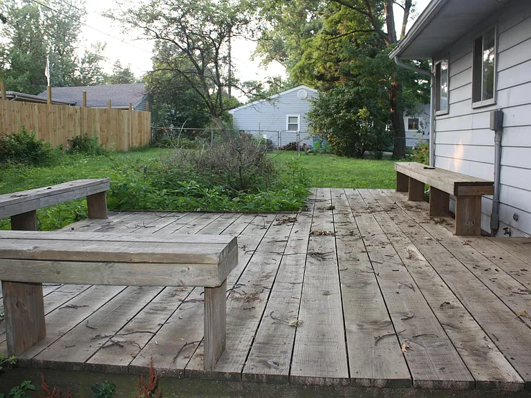 Cypress St — Photo 14