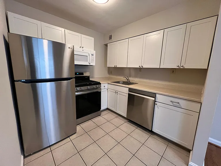 95 E Wayne Ave #309 — Photo 11