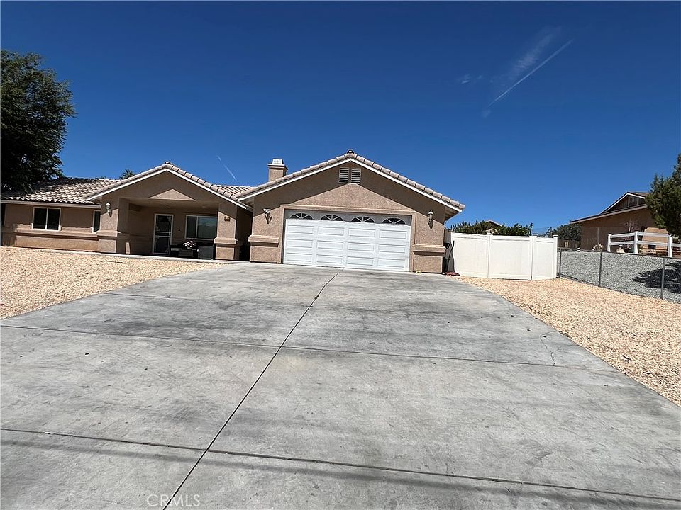 1st image of 9220 Jacaranda Ave