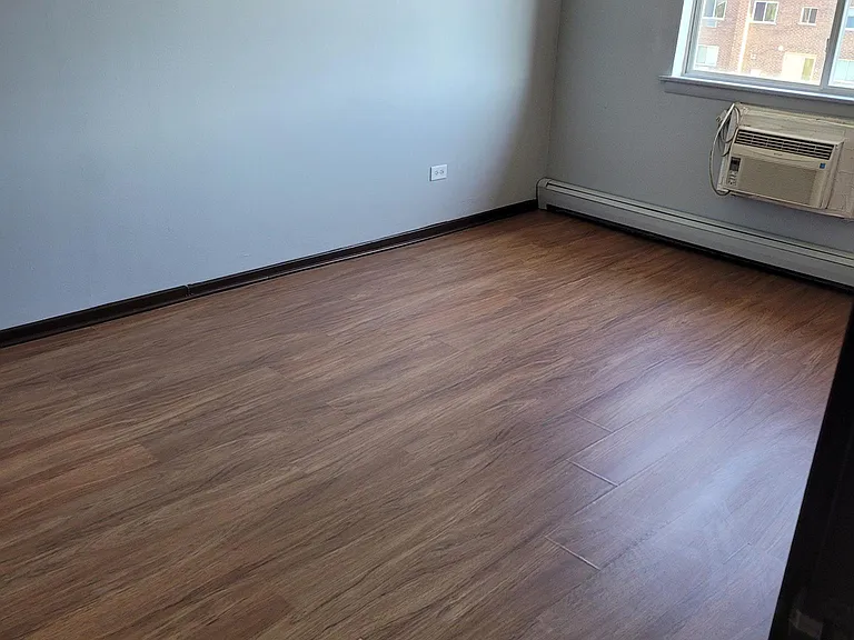 169 Oliver Ct — Photo 4