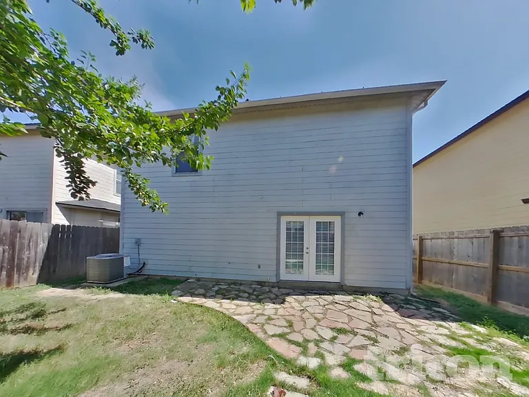 7 Beacon Oak — Photo 16