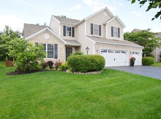 190 Longleaf St, Pickerington, OH 43147