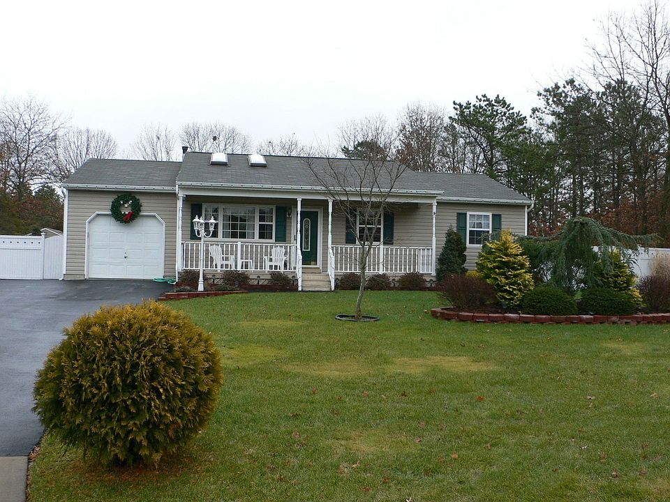 1st image of 3 Messina Ave