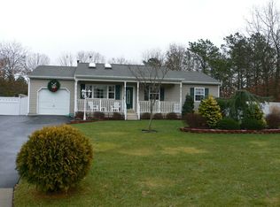 3 Messina Ave, Center Moriches, NY 11934